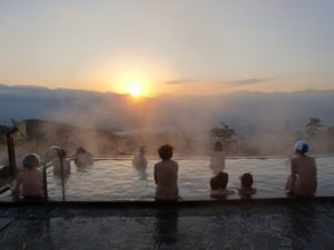 ほったらかし温泉からの日の出