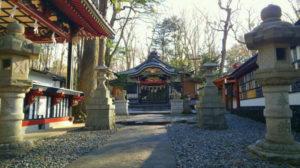 新屋山神社 本宮