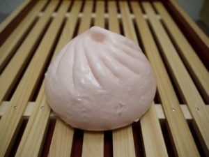めんたいパークジャンボ明太豚まん