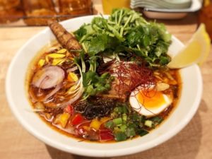 スパイスラーメン点と線