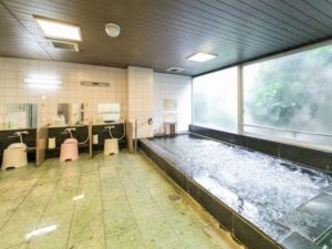 ホテルクリスタルパレス人工温泉大浴場
