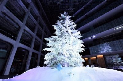 KITTE(キッテ)のクリスマスツリー