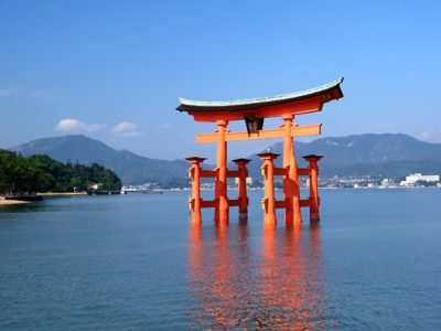 厳島神社の大鳥居