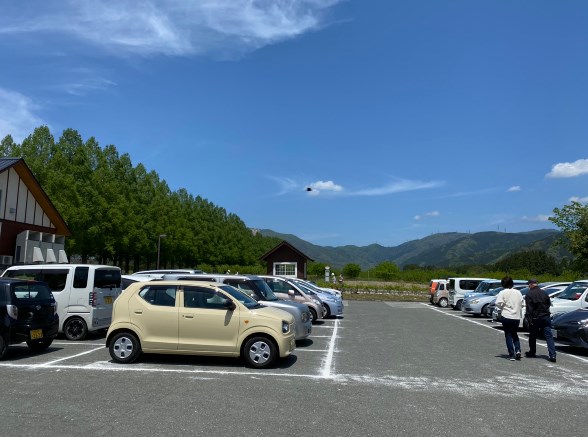 マキノピックランドの駐車場